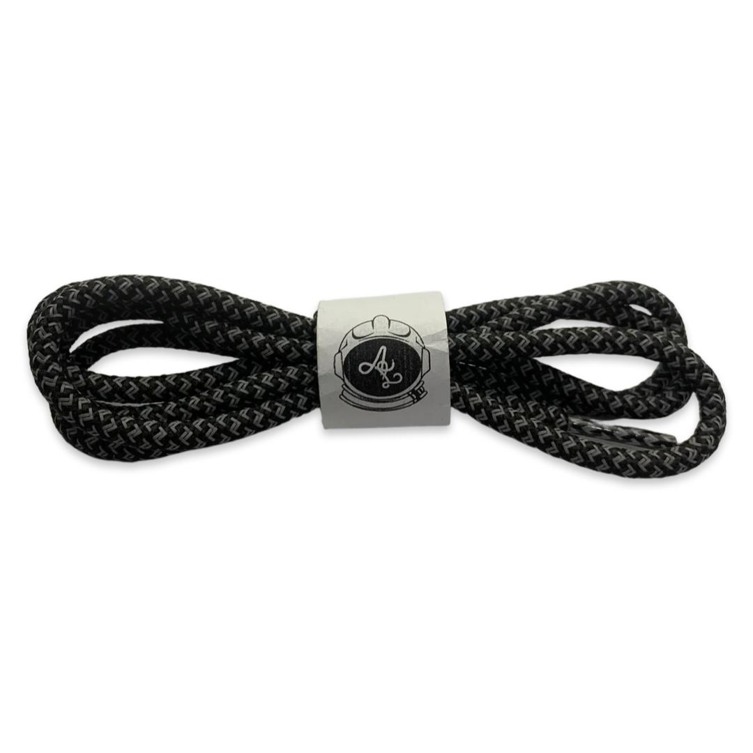BLACK REFLECTIVE LACES 120cm