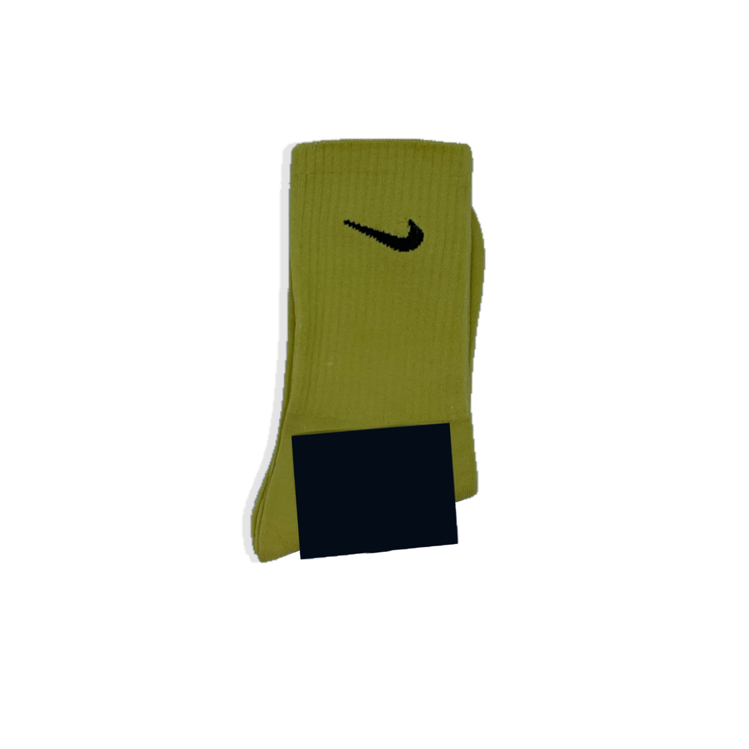 SWOOSH DARK YELLOW SOCKS